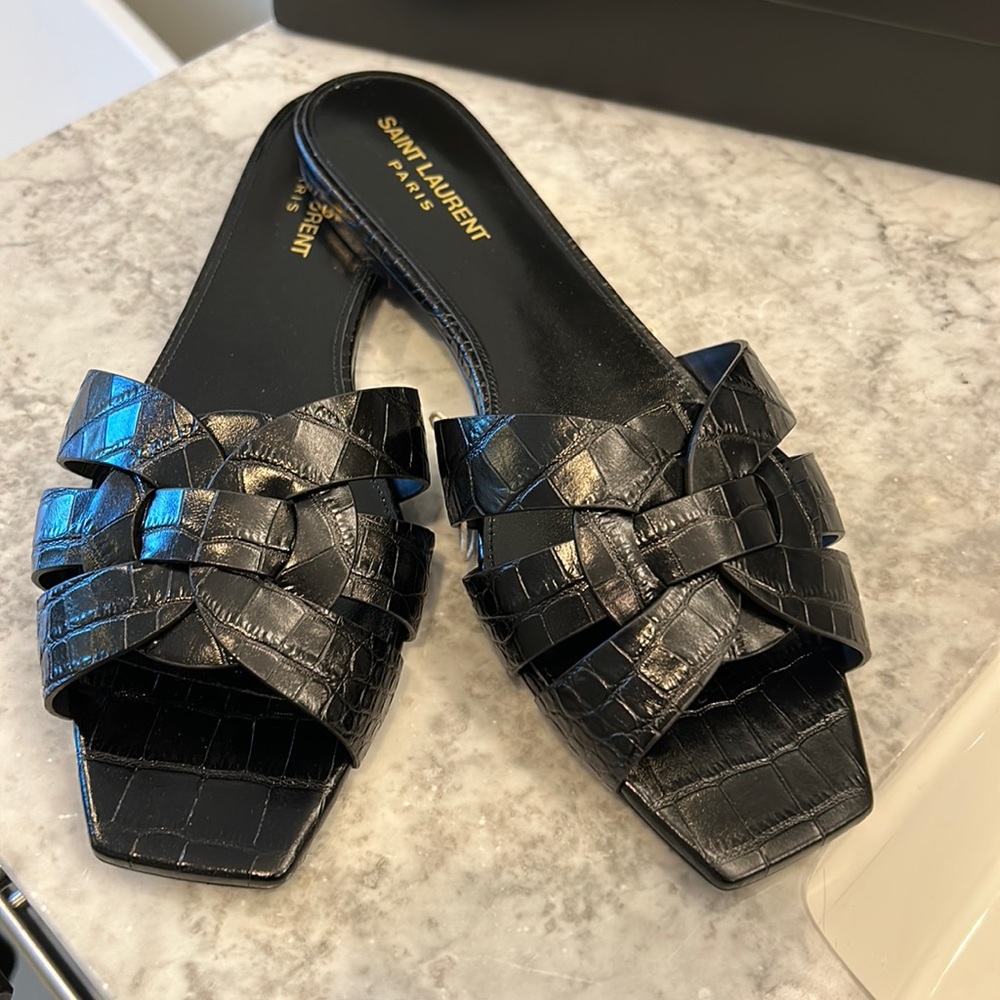 Saint Laurent Tribute Sandals Gem